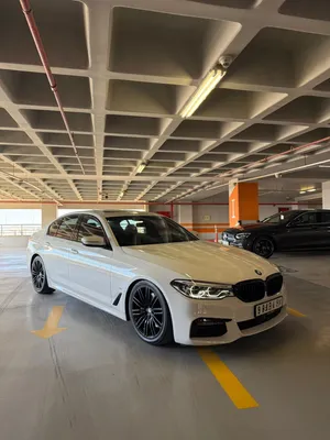 BMW 530e M package XDRIVE 20-21