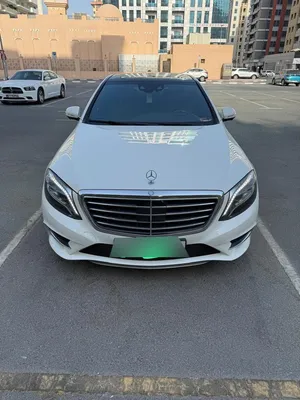 Full services at Gargash. Fully  second owner loaded  AMG. Gargash S400