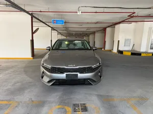 KIA K5 GCC specs خليجي صبغة وكالة