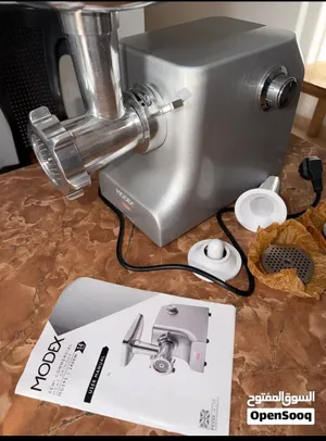 للبيع المستعجل مفرمة اللحم العملاقة من Modex (مجلد موديل MG595) بقوة جبارة تصل إلى 2400 واط.