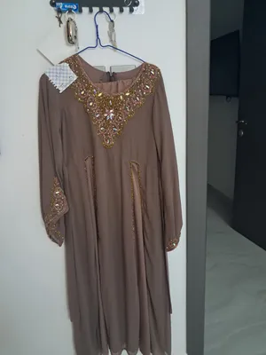 ملابس للبيع