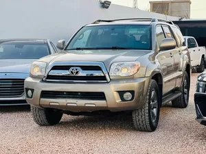Used Toyota 4 Runner in Benghazi