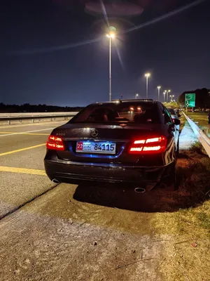 مرسيدس E300 2010 Eleganceوارد كوري كلين تايتل