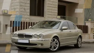 جاكوار x 2007