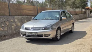 ميتسوبيشي 2011 GLX كويتي محرك 1600cc