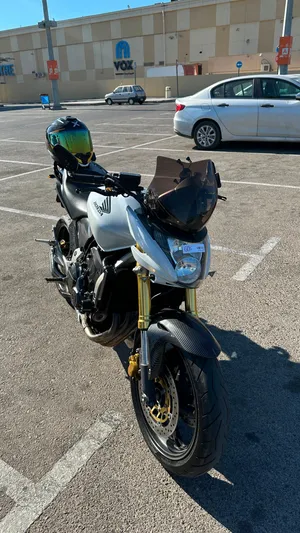 حرفيا الوحيده في مصر honda horent  Model :2008  13km فقط  اول مالك من الافراج ورخص