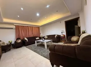 طقم كنب مستعمل بحاله الجديد  3 ثلاثي 2 مفرد  800 درهم  ابو ظبي البطين