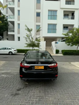 Used Lexus ES in Al Dakhiliya
