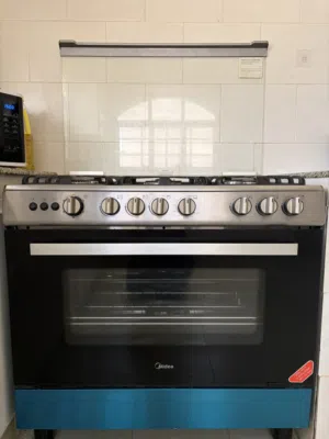 Midea 5 Burner Gas Cooker with Oven