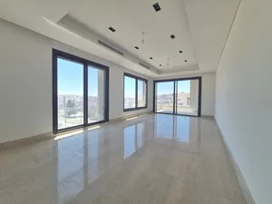 شقق بخصوصية استثنائية للبيع في عبدون