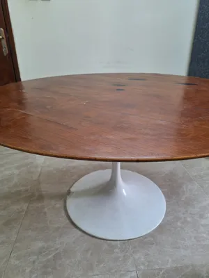 Dining table for sale