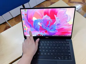 Dell XPS 13 - 4k Touch - 11th GEN Core i7/16gb/512gb