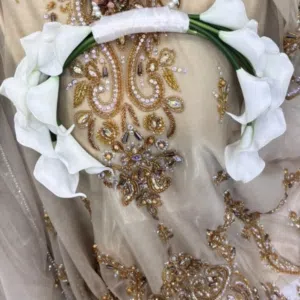 مسكة عروس بورد صناعي
