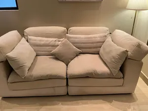 كنب. استعمال اسبوع. جديد جدا.