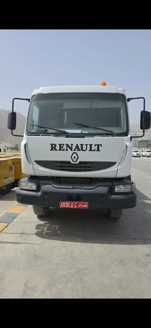 Renulat 2010 4x4 hiup truck