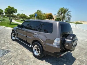 PAJERO 3.0 GCC 2ND OWNER 2009