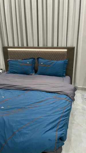 سرير جديد ف حالتها شريتها ب 3200 و استخدام 3 شهور