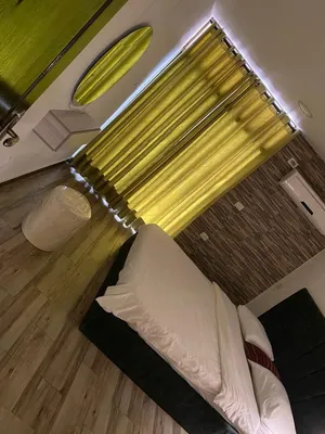 استديو للايجار السابع