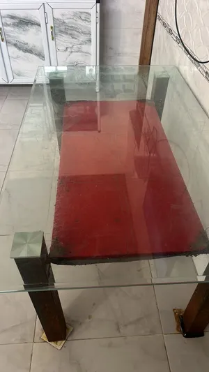 ميز طعام مستعمل  للبيع