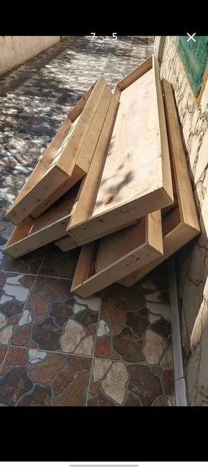فرش خشب لمحل خضار وفواكه استعمال شهر للبيع