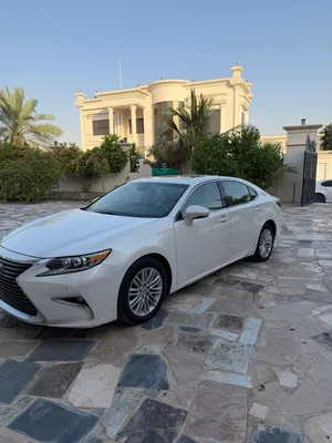 Used Lexus ES in Ras Al Khaimah