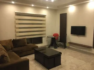 استوديو مفروش لايجار السابع مقابل كوزمو غرفة نوم واحده وليست شقة