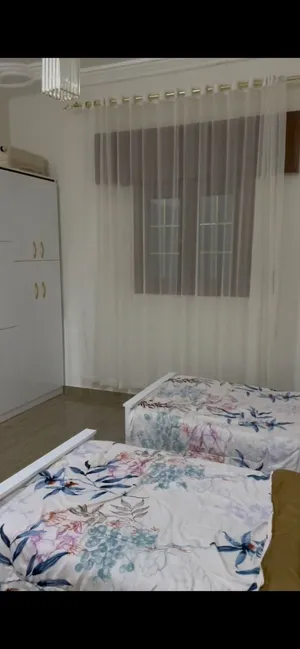 215 m2 3 Bedrooms Townhouse for Sale in Tripoli Al-Serraj