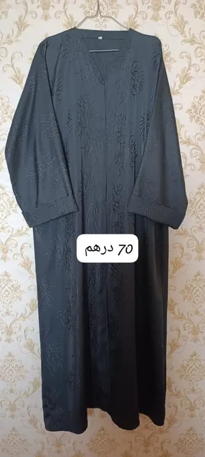عبايات للبيع