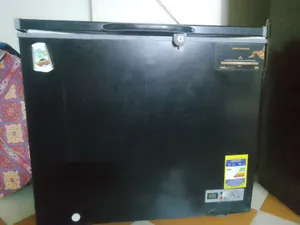 ديب فريزر للبيع بريمير UC-210 193 لتر