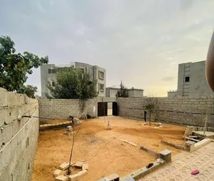 135 m2 2 Bedrooms Townhouse for Sale in Tripoli Tajura