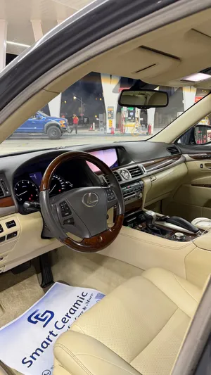 لكزس LS460 خليجي بهوان نظيف وجاهز للإستخدام