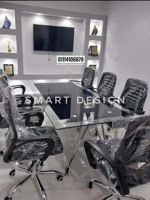 ترابيزة اجتماعات مودرن زجاج سيكوريت ضد الكسر - meeting table - غرفة اجتماعات - طاولة اجتماعات
