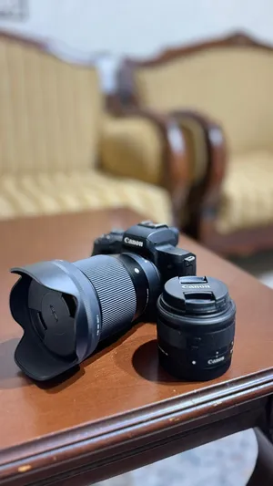 Canon EOS M50 Mark II + Sigma 16mm f/1.4 DC حالة رائعة وممتازة للبيع