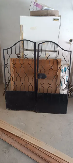 باب فاصون 120 سم 120 يوجد معه الحلق