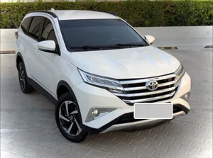 Toyota rush 2020 low mileage/family used/single owner /orignal paint /accident free car