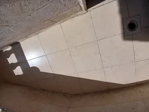شقه فارغه للايجار الجبيهه
