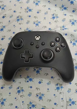 PowerA Advantage Wired Gaming Controller with Lumectra for Xbox Series X/S, Xbox One, PC, Windows 10