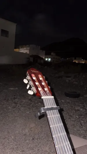 جيتار كهربائي