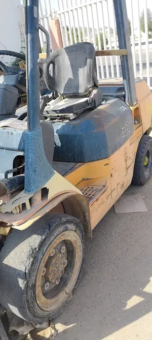 Forklift Toyota 2006 model
