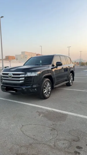 ستيشن 2022 توين توربو GXR Land Cruiser twin turbo