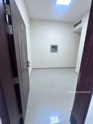 100 m2 2 Bedrooms Apartments for Rent in Al Ain Asharej
