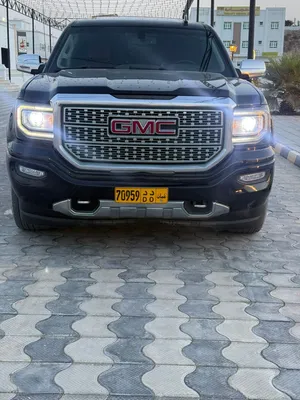 Used GMC Sierra in Al Sharqiya