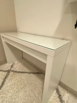 Dress table - perfect conditions