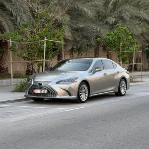 Used Lexus ES in Abu Dhabi