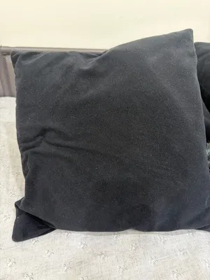4 cushions and cover