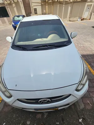 Used Hyundai Accent in Al Dakhiliya