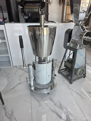 مطاحن قهوة وبهارات ومعدات متنوعة