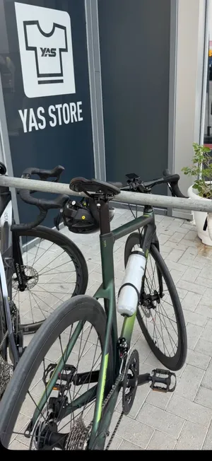 Zyklus Aero Road Bike-Green/Black - 53