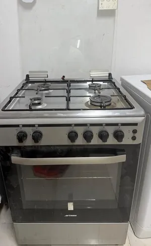 فرن وغسالة مستعمل نظيف