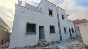 215 m2 5 Bedrooms Villa for Sale in Dhofar Salala